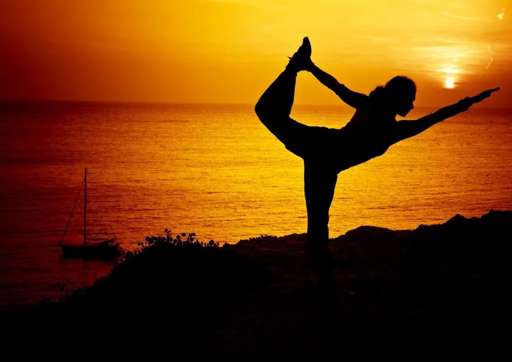 秋の締めくくり - パートタイム・ヨガティーチャートレーニング</span> — Momosyoga | HotYogaMalta