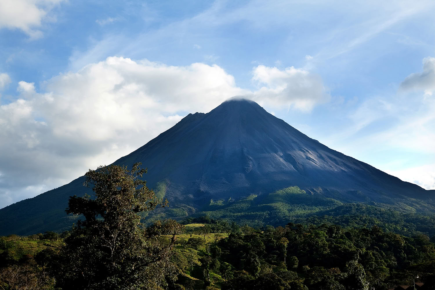アレナル火山と温泉
