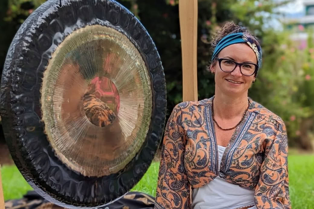 テネリフェでのプライベート・サウンドヒーリングセッション ― ゴングとシンギングボウルで深いリラクゼーション