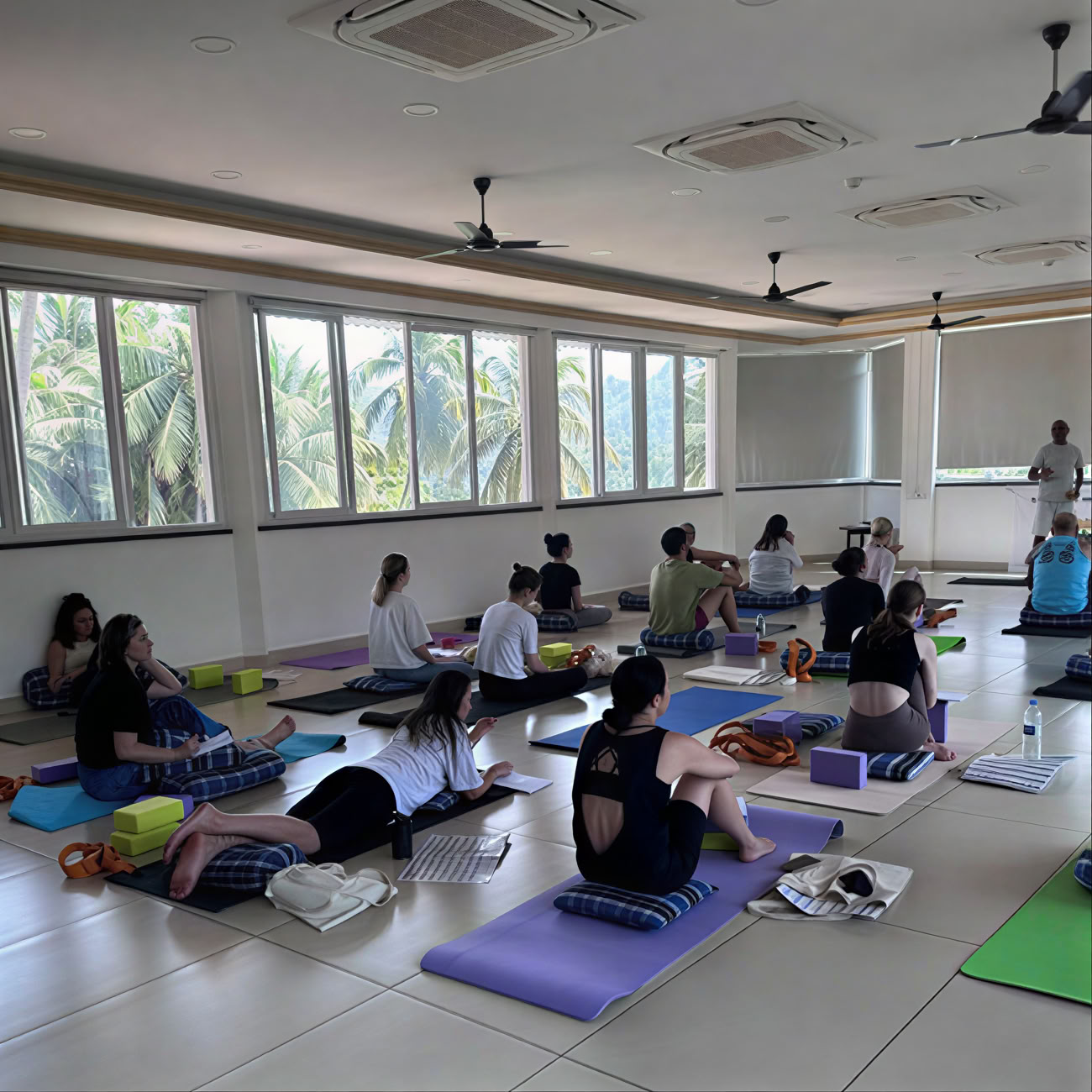 インド・ゴアでの100時間上級タントラ＆クンダリーニヨガ指導者養成コース
