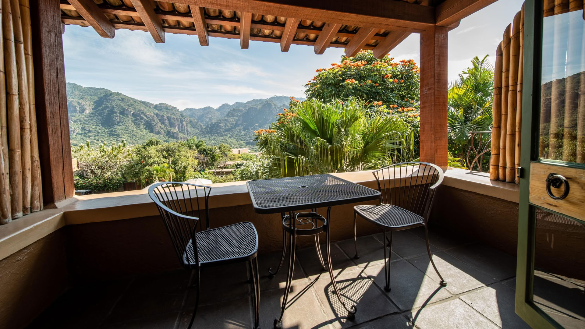 3泊｜Hostal de la Luz