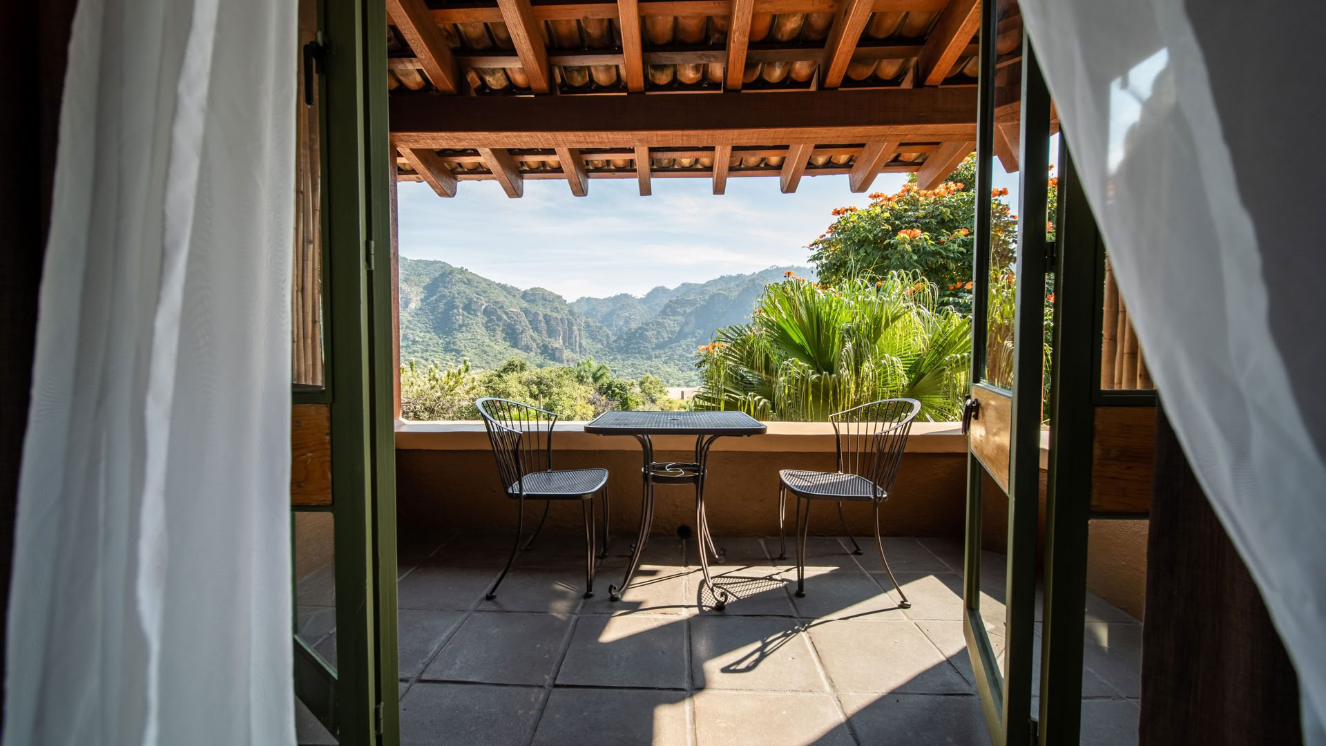 3泊｜Hostal de la Luz