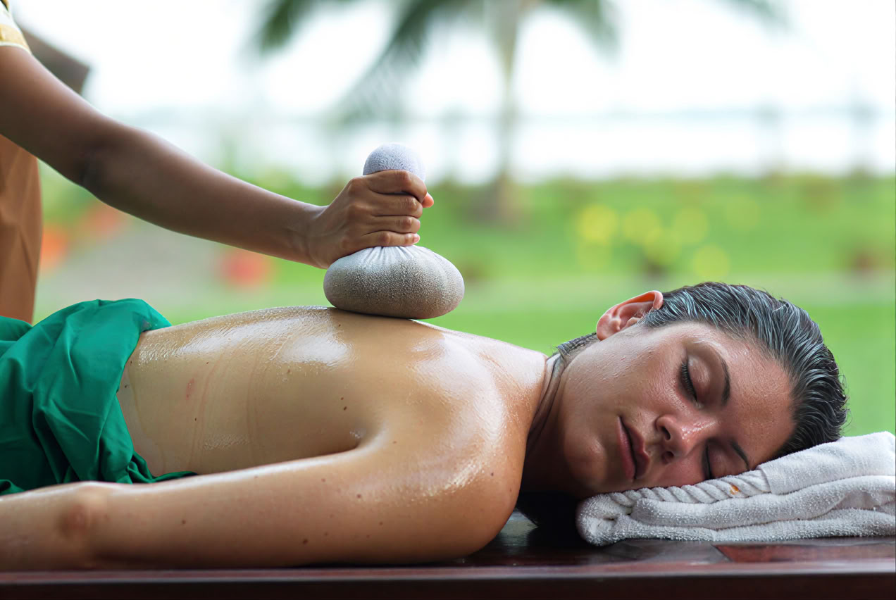 7泊のアーユルヴェーダ・ウェルネスプログラム at Niraamaya Retreats Surya Samudra, Kovalam