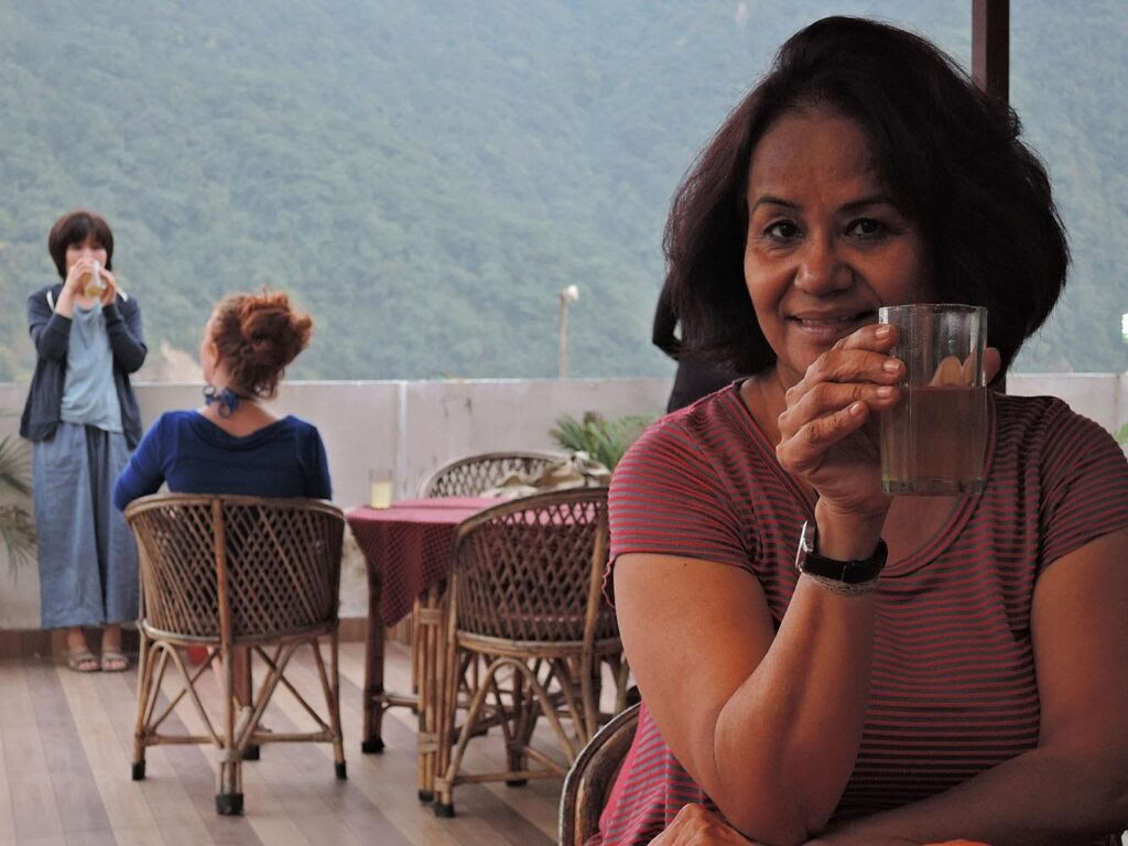 感情的なウェルネス、内なる健やかさ、喜びに満ちた暮らしと目覚め