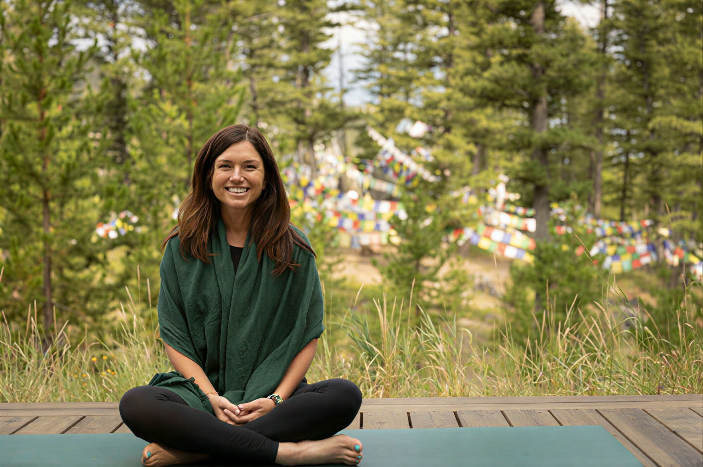 マットの上と外:ヨガとマインドフルな生き方の実践