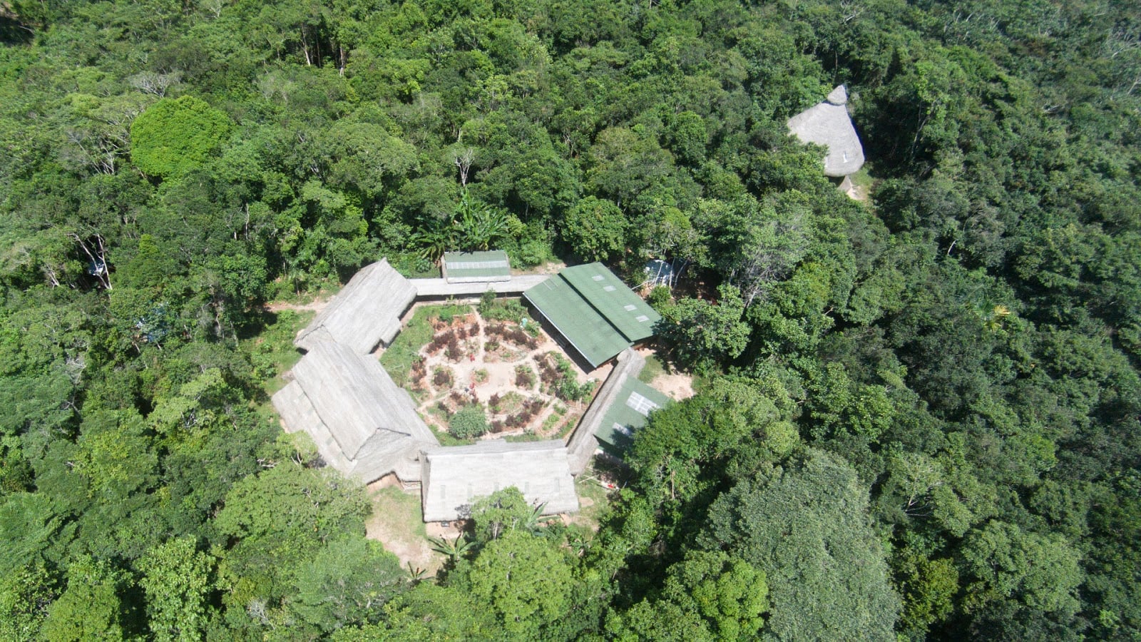 光の道の寺院
