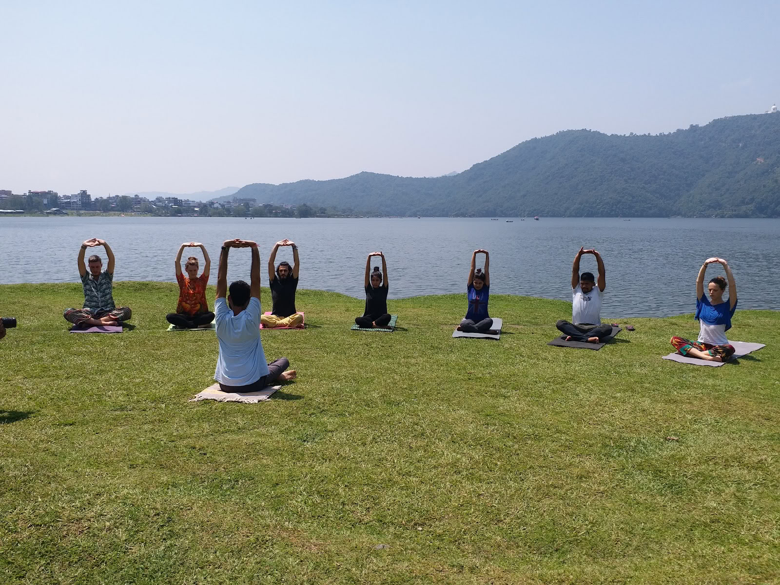 ネパールでのヨガ指導者養成講座(Salamba Yoga)