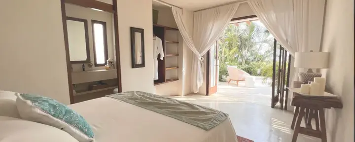 Private Room