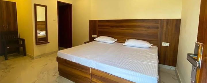 Private Room