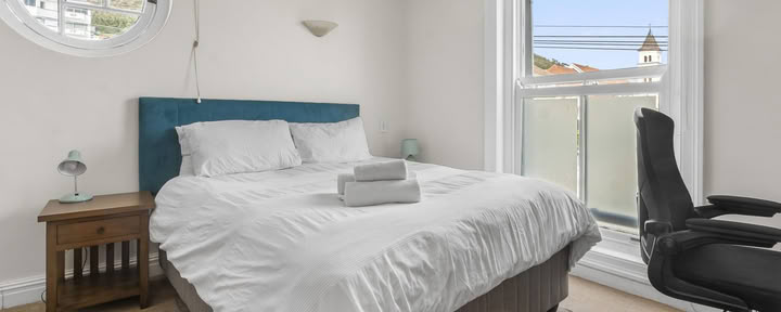Hill Queen Suite