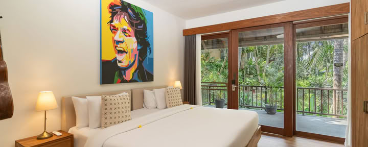 Oasis Garden Room