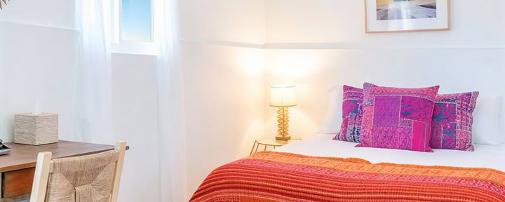 Queen Bed in Solo Ocotillo Room