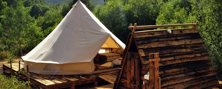 Riverside Deluxe Shelter