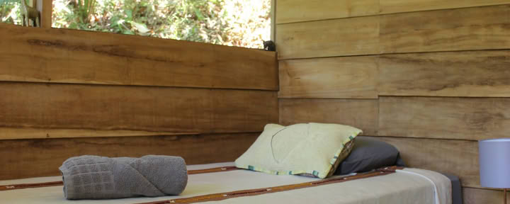 Single Glamping Tipi