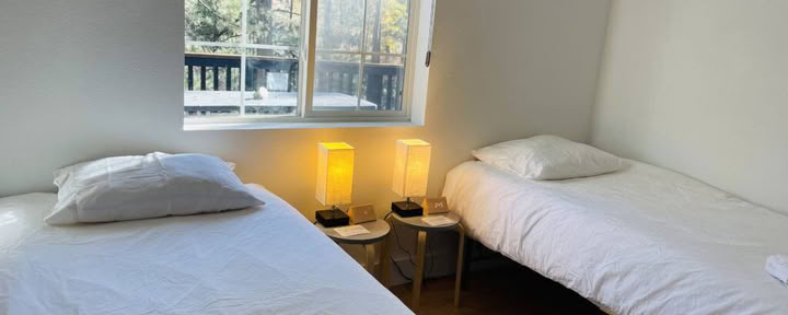 Double Shared Room, Shared Bathroom