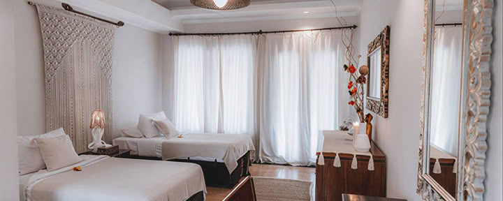 Twin bed room