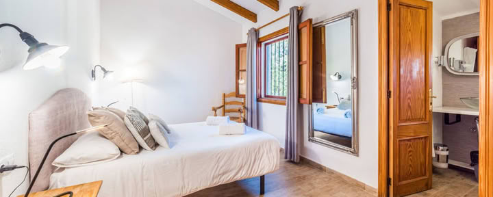 Premium Rustic Apartment with Two Private Terraces