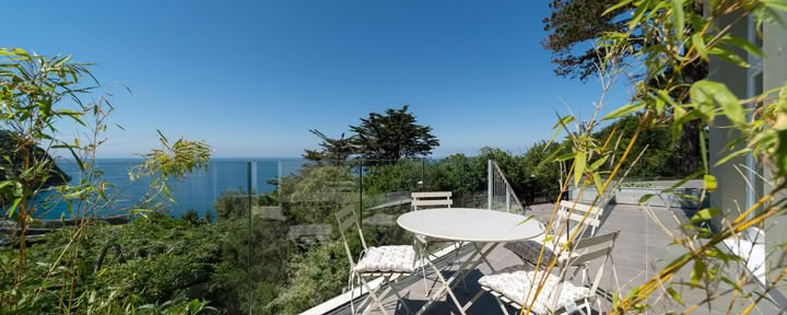 Harbour Terrace West Apartment