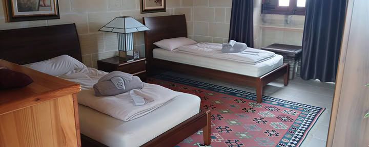 Room No. 1 - Bedroom with 2 Single Beds
