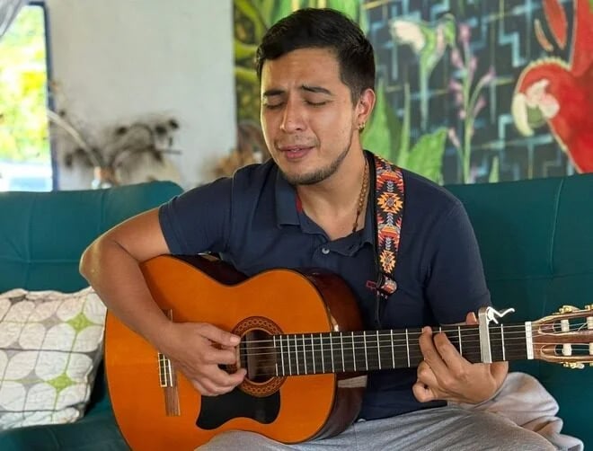 Dr. Kevin Zapata