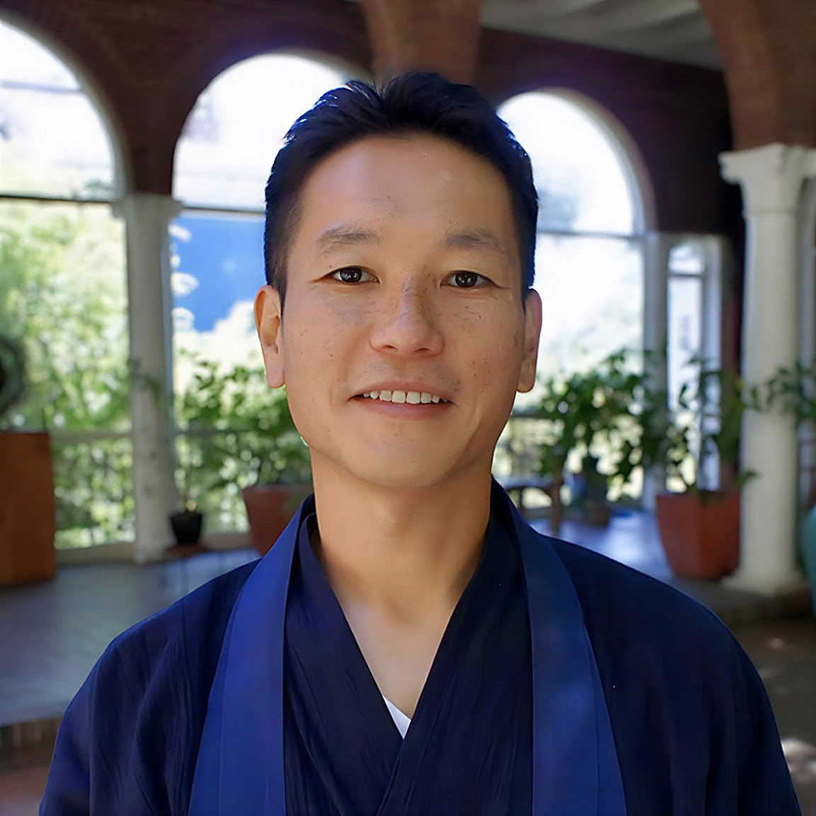 Hiro Ikushima
